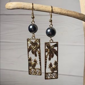 Coconut Tree/Pineapple with Shell Pearl Earrings
